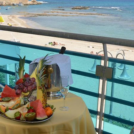 Hotel Mirage Torre Santa Sabina Bagian luar foto